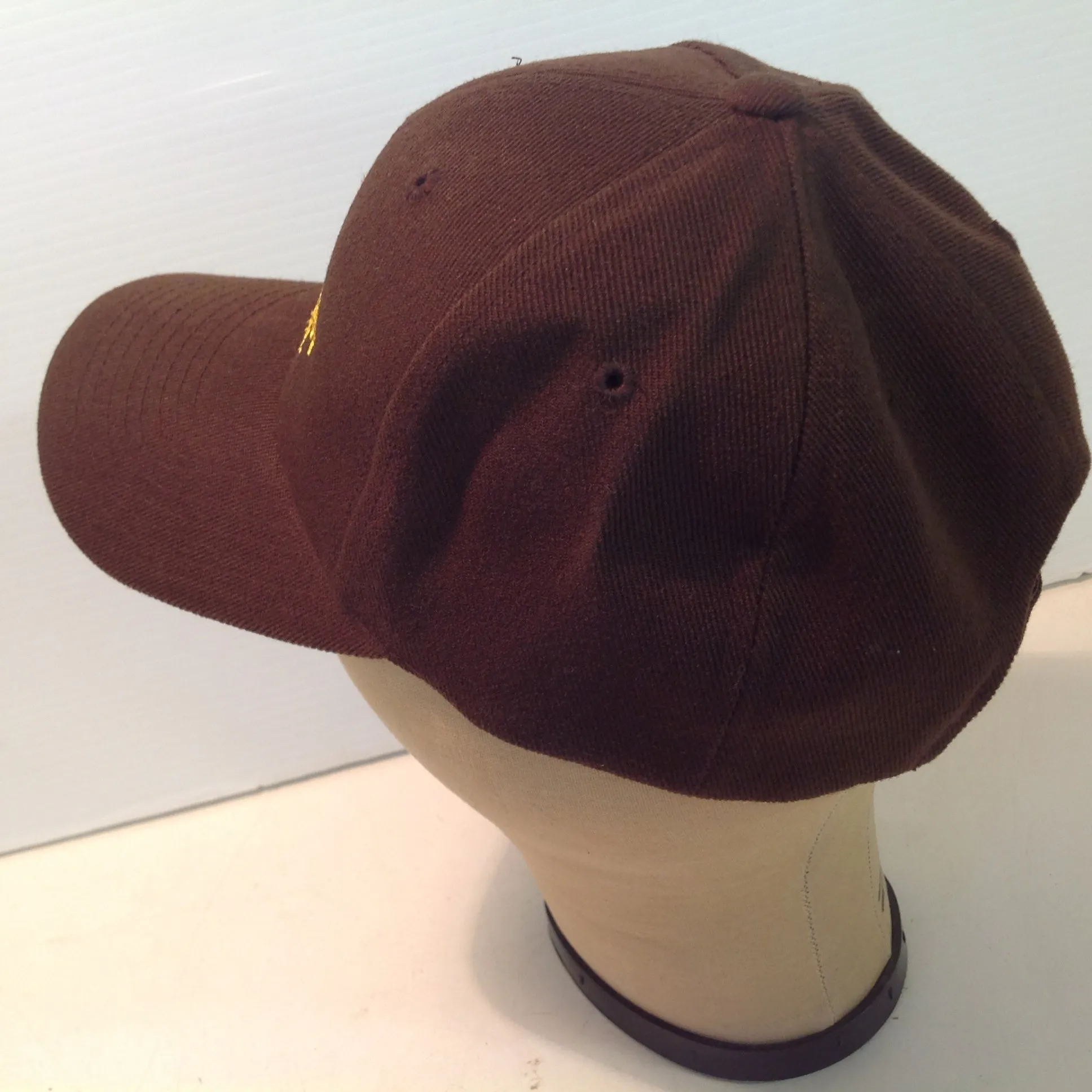 Vintage Acrylic The Armor School Fort Knox Kentucky '63-'67 Dark Brown Souvenir Baseball Cap